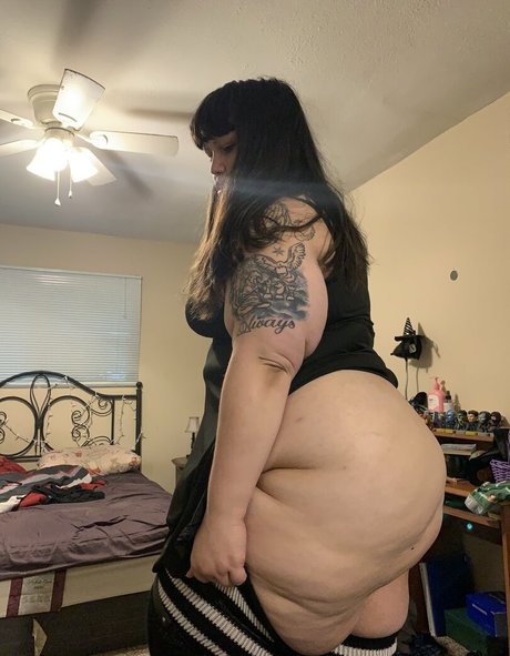 goddess rosa x exclusive pornstar photo