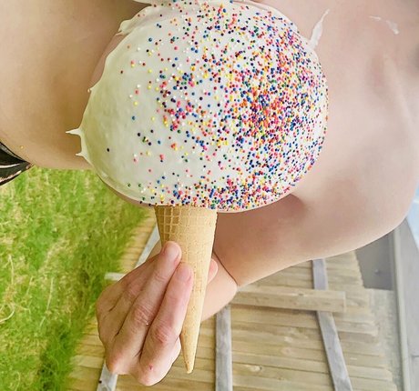 Brooklynspringvalley hd actress photo