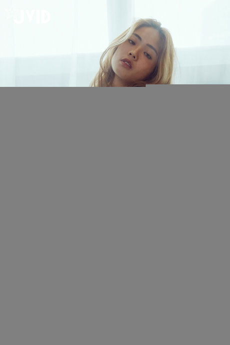 vv levia top star gallery