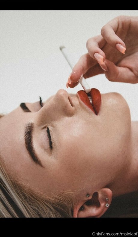 mslolaof erotic actress photos