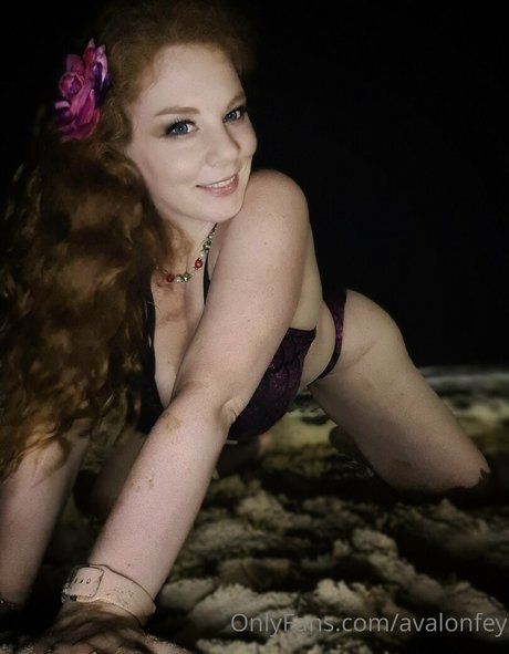 avalonfey adult model img