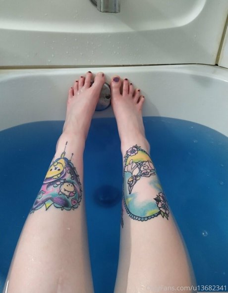 dicloni0us model free archive