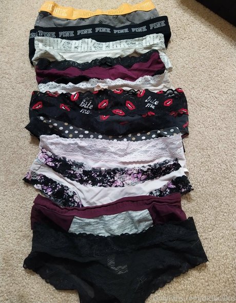 dicloni0us star sex gallery