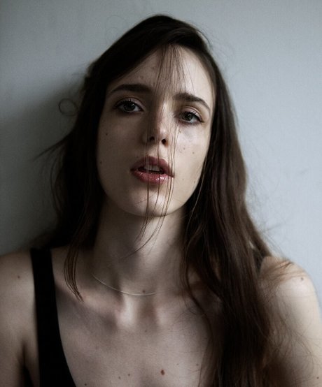 Stacy Martin model nude picture