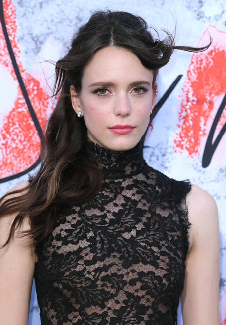 Stacy Martin hd pornstar photos