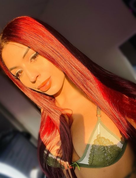 Ryah Vegas pretty pornstar image