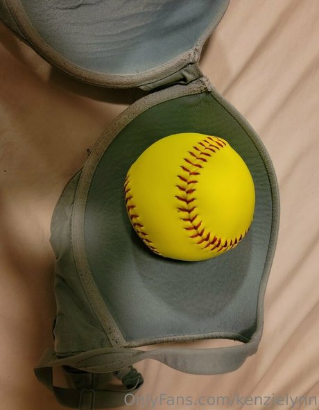 kenzielynn naked actress galleries