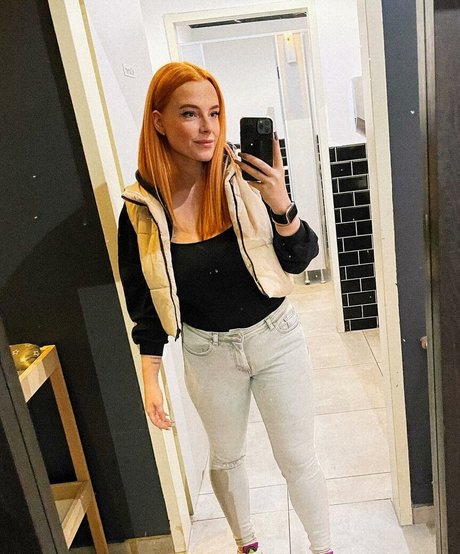 blonde ass onlyfans sexy nude pic