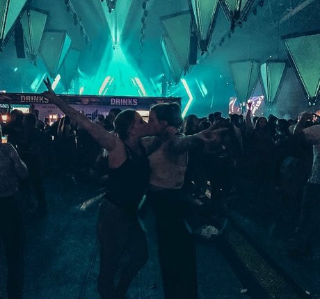 Sarah Neuhaus pornstar free pics