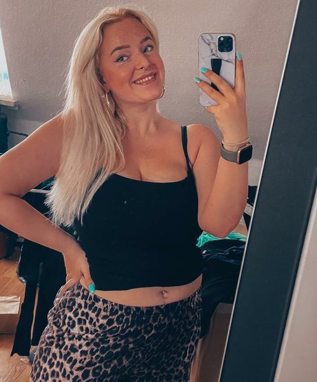 cum in ass onlyfans art nude gallery