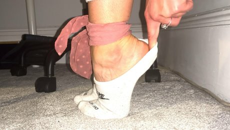 gymfeetgirl model beautiful archive