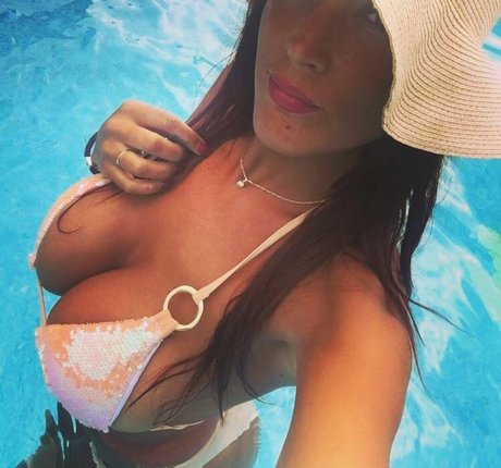 Gatina 22 Quick photo