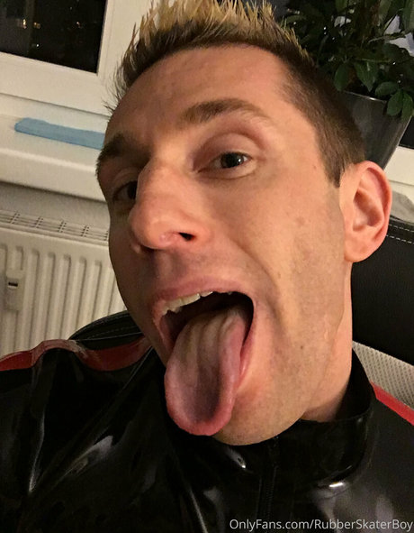 rubberskaterboy free star pics