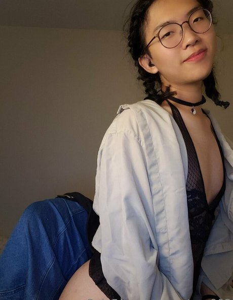 azntrap003 erotic model images