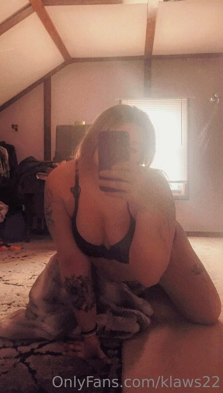 sillygirl9822 model naked photos