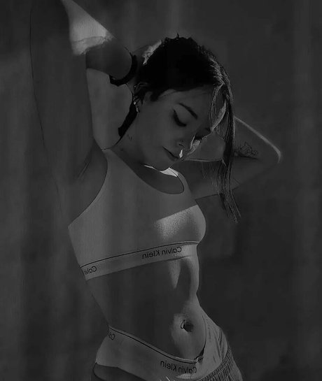 Martina Santos perfect actress pictures