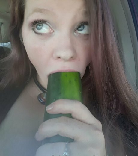 thekinkyzebra xxx model archive