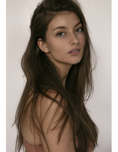 Ellie Weston nude star archive