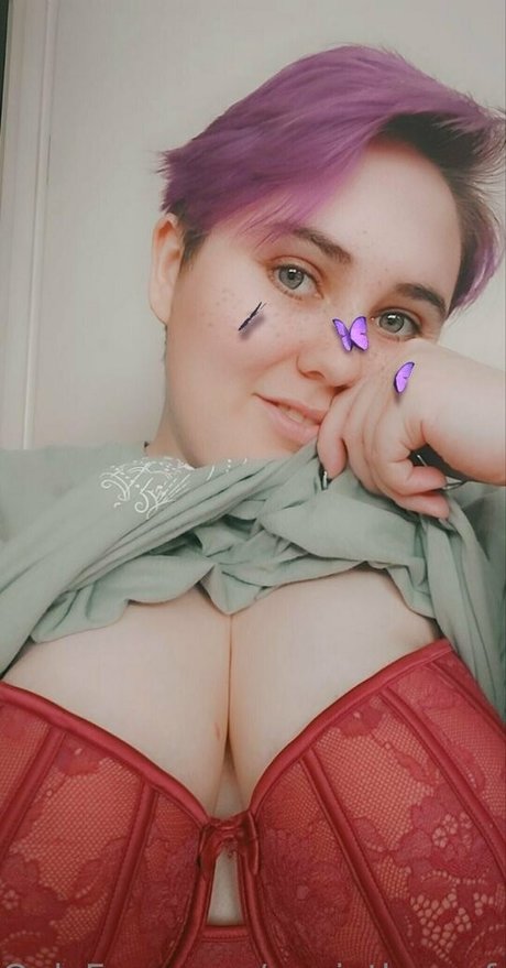 anniethymeforyou model free photo