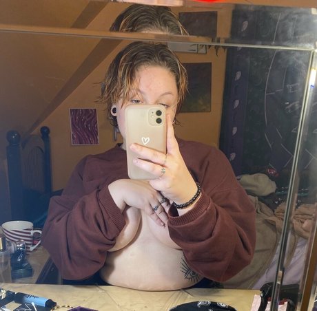 british blonde onlyfans art naked galleries