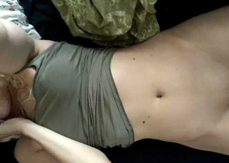 miamonsterlove pornstar erotic gallery