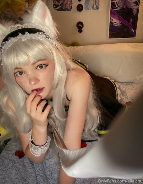 elle chu sexy pornstar images