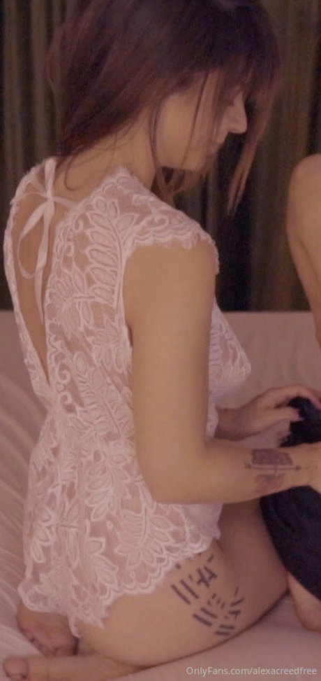 diaryofalexacreed perfect actress photos