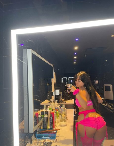 latinsinner nudes model pics