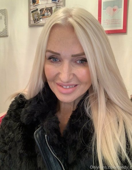 streamer onlyfans erotic photo