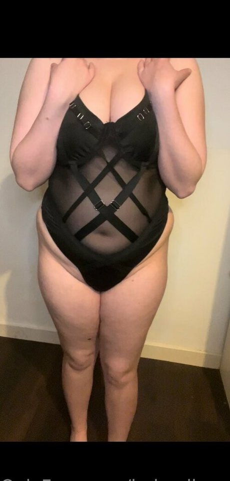 alia x exclusive star pictures