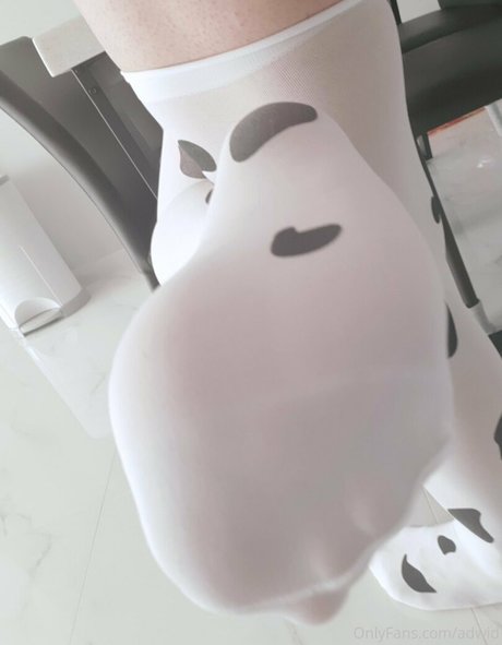 babysitter onlyfans adult pic