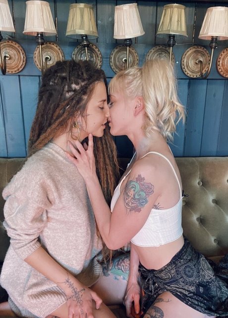 sallyskinkyside hd actress pictures