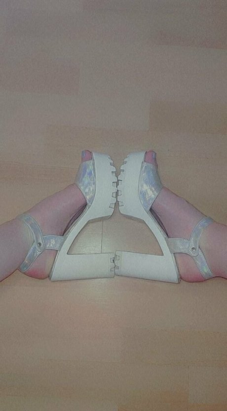 gingergiantess pretty pornstar images