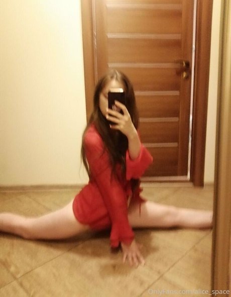 alicespace naked actress archive