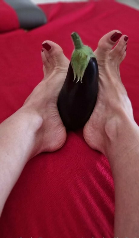 robybella2 0 nudes pornstar image