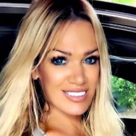 Gina Stewart pornstar nudes photos