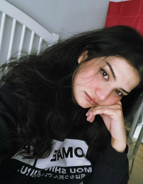 itsakatv pornographic model pics