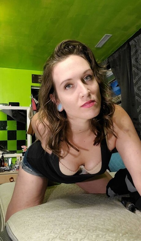 Infernal Aphrodite xxx star photo