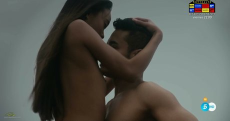 Nona Sobo hd actress images