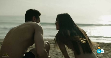 Nona Sobo model exclusive pics