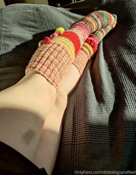 ditteslegsandfeet beautiful star photos