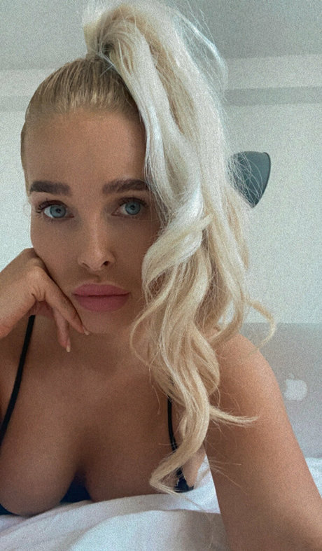 angelpussy18 pornstar exclusive galleries