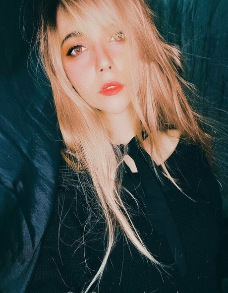 moonlunaaaaaa high quality pornstar gallery