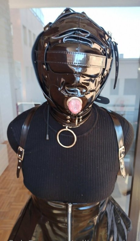 nia fox pornstar pretty photo