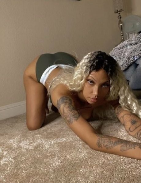 dreamty free model picture