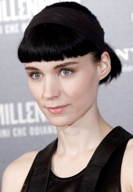 Rooney Mara model erotic images