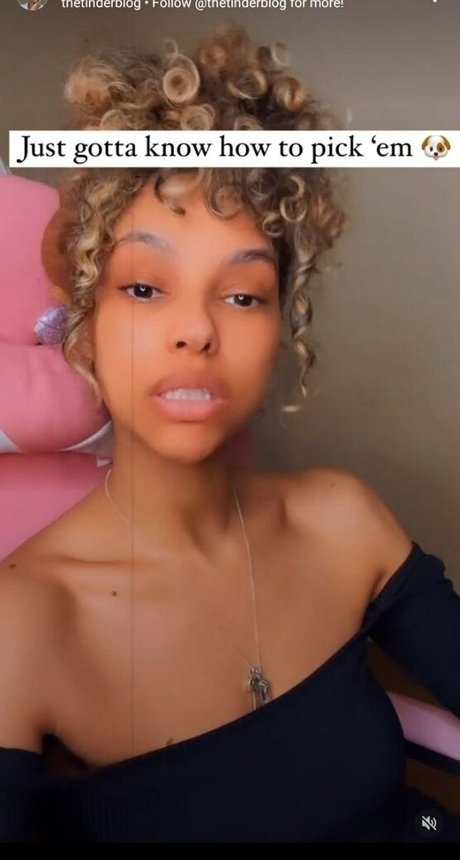 Julya Antoinette erotic actress images