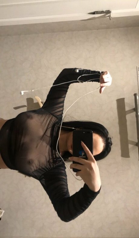 ajuicyk erotic actress img