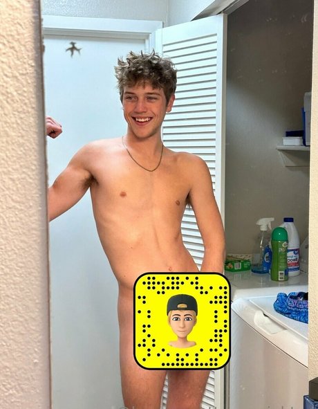 fat redhead onlyfans nude image