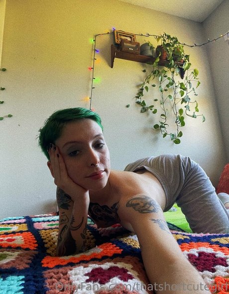 thatshortcutegirl model nudes gallery